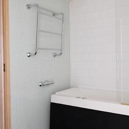 ---2ndhomes Cozy Courtyard With Sauna In Kruununhaka--- * 헬싱키