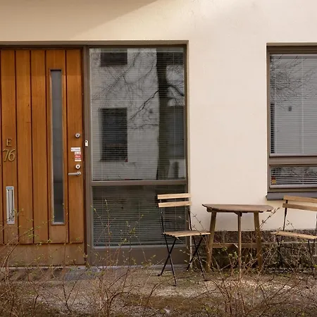 ---2ndhomes Cozy Courtyard With Sauna In Kruununhaka---